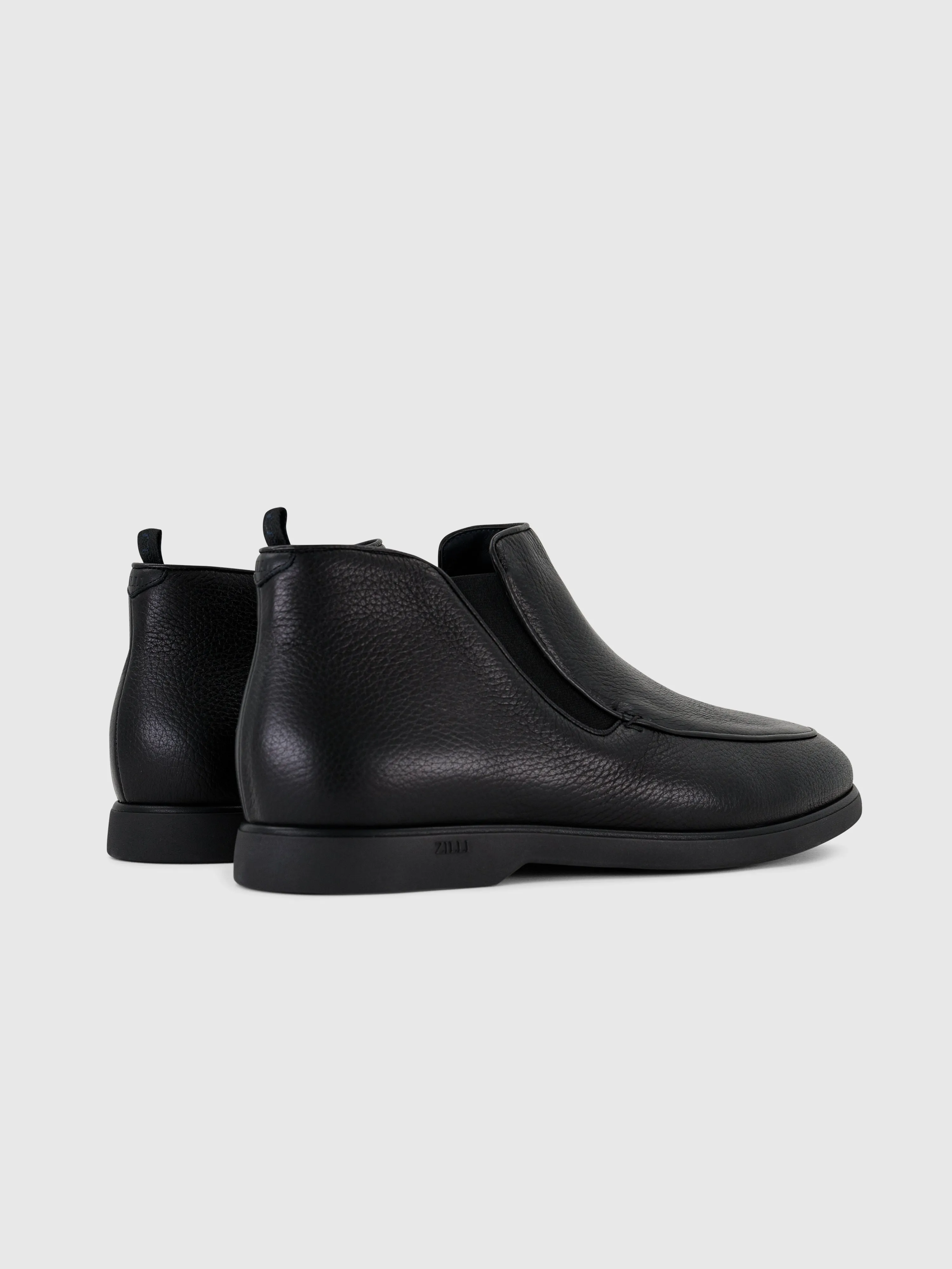 Black Casual Slip-Ons in Deerskin