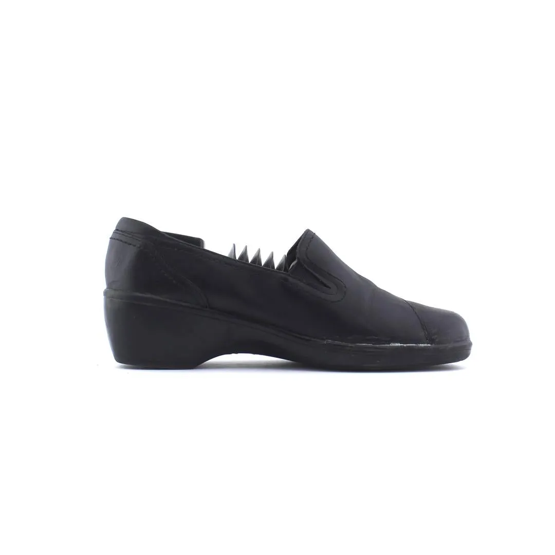 CLARKS BENDABLES