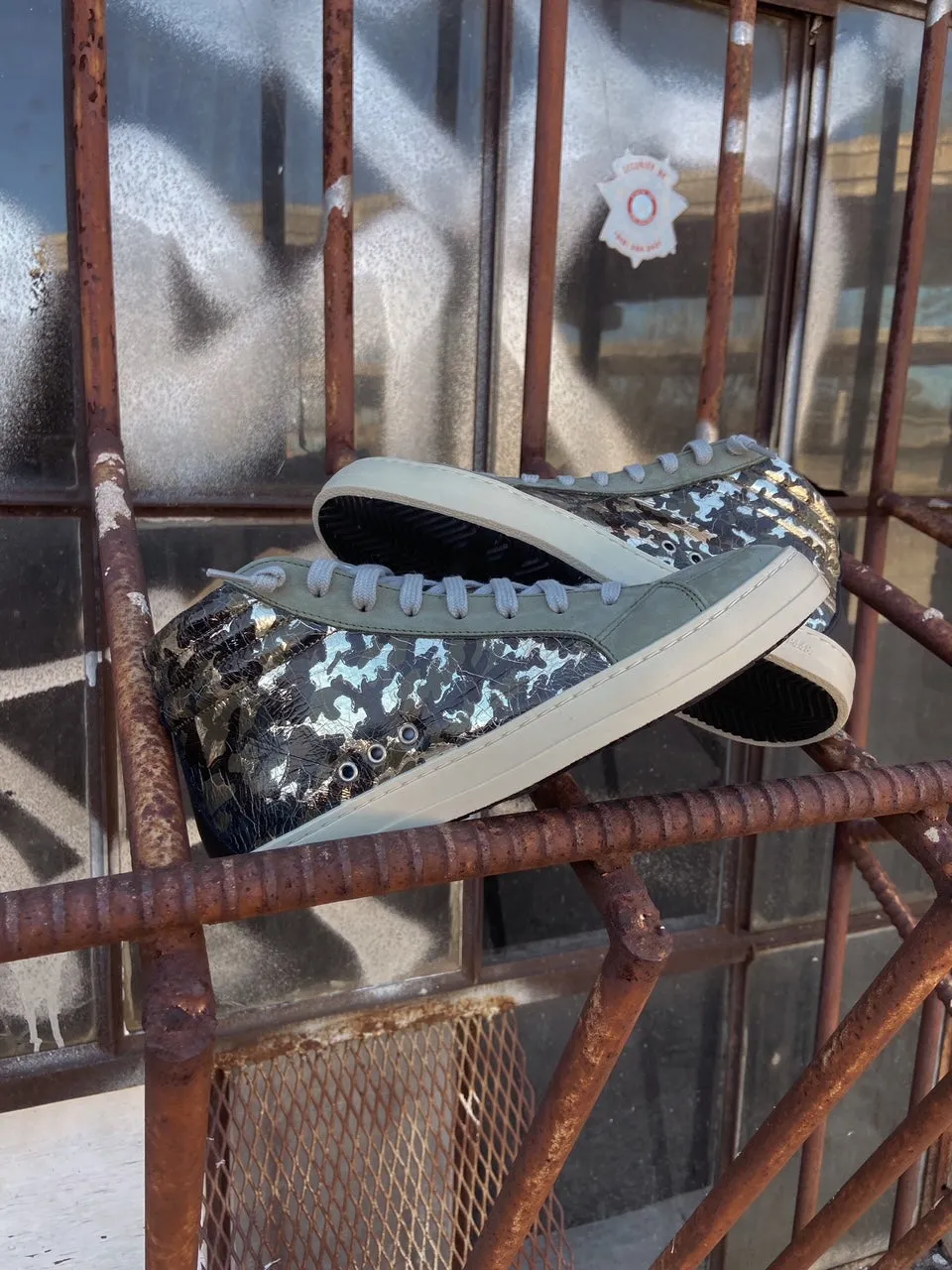 P448 Skate Camouflage